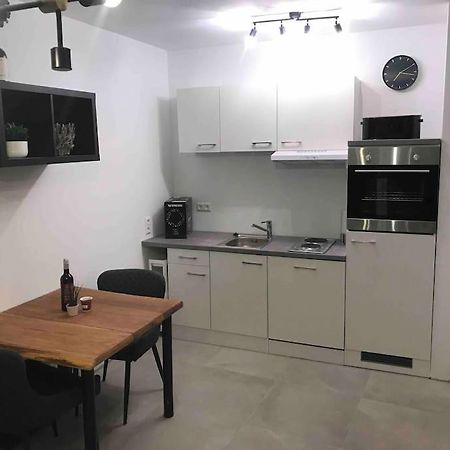 Apartment Bellalegna Гайслинген-ан-дер-Штайге Экстерьер фото